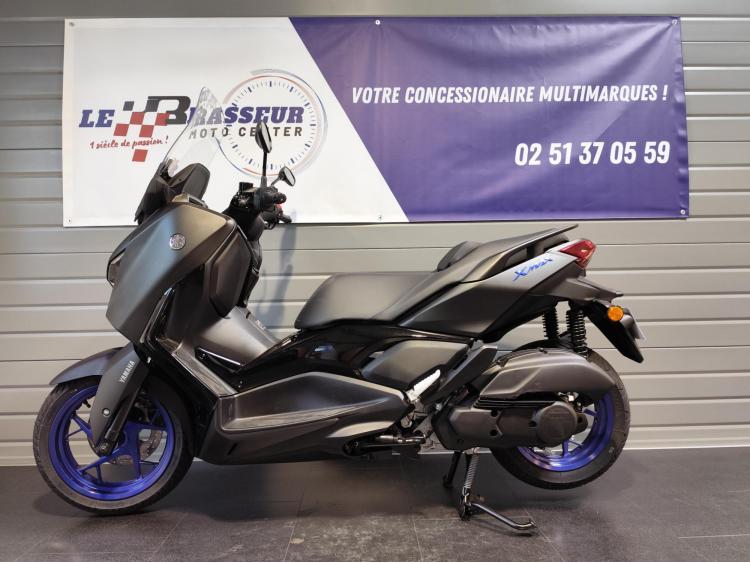 YAMAHA XMAX 125