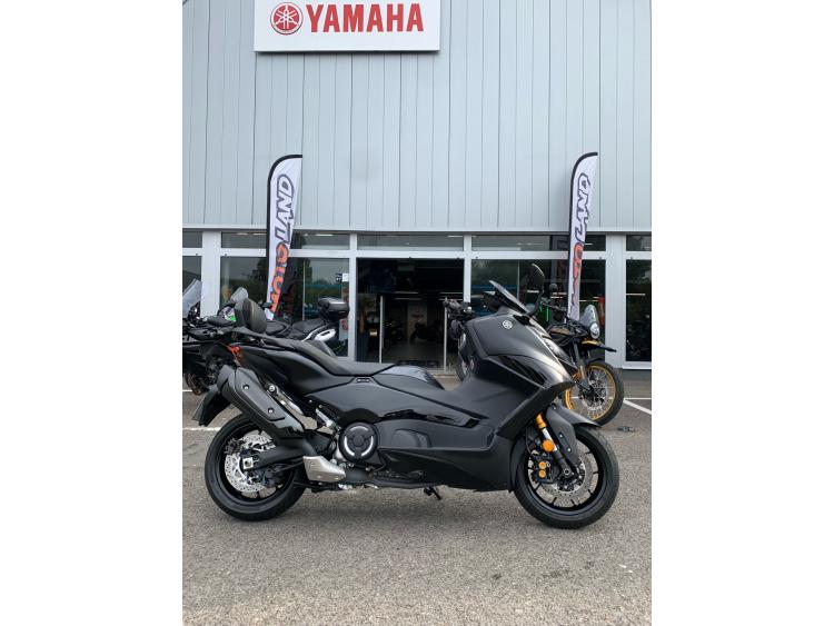 YAMAHA XP T-MAX 560 TECH MAX