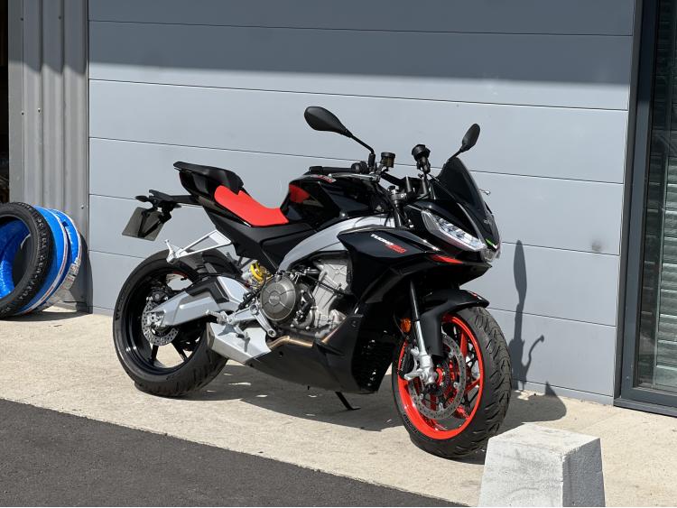 APRILIA TUONO 660 FACTORY