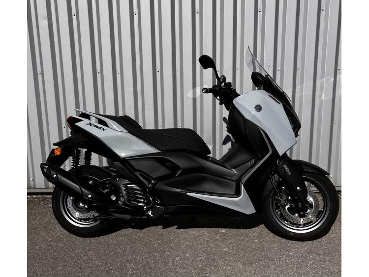 YAMAHA XMAX 125 TECH MAX