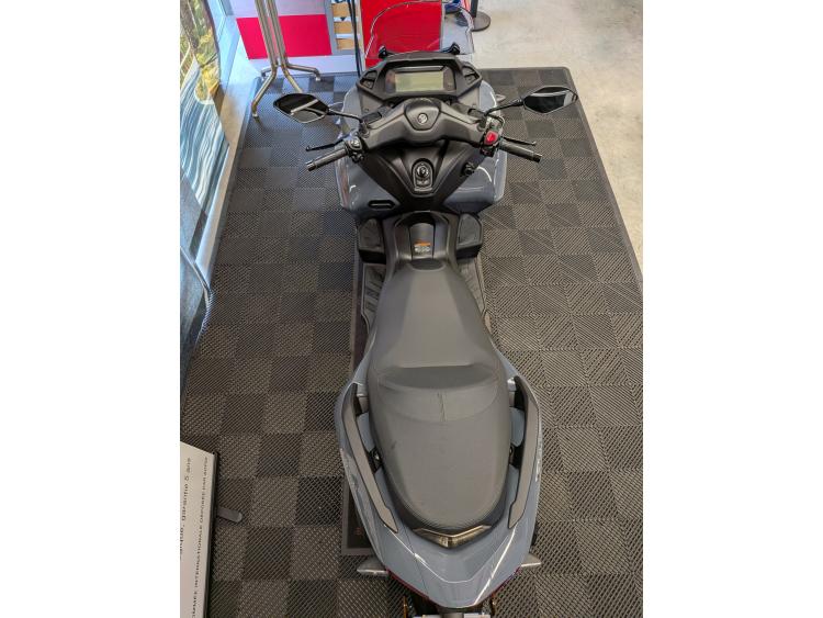 YAMAHA TRICITY 300 GARANTIE SEPTEMBRE 2026