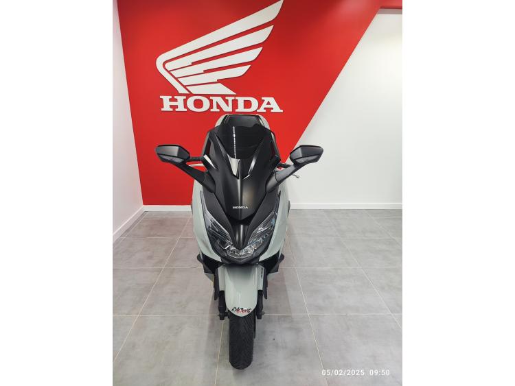 HONDA NSS FORZA 125 TOP BOX