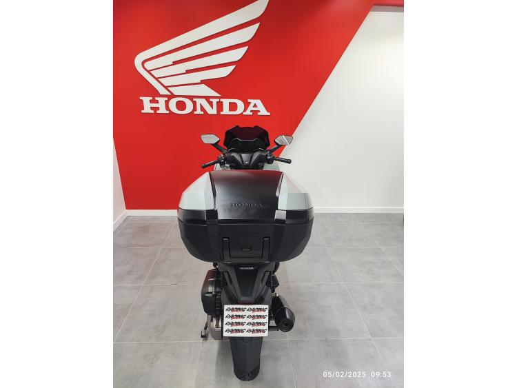 HONDA NSS FORZA 125 TOP BOX