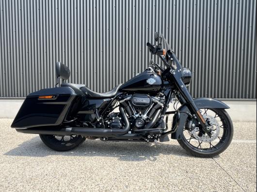HARLEY-DAVIDSON TOURING ROAD KING 1868 SPECIAL