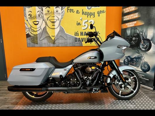 HARLEY-DAVIDSON TOURING ROAD GLIDE 1923
