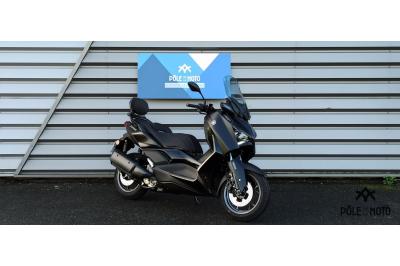 YAMAHA XMAX 300 Tech Max