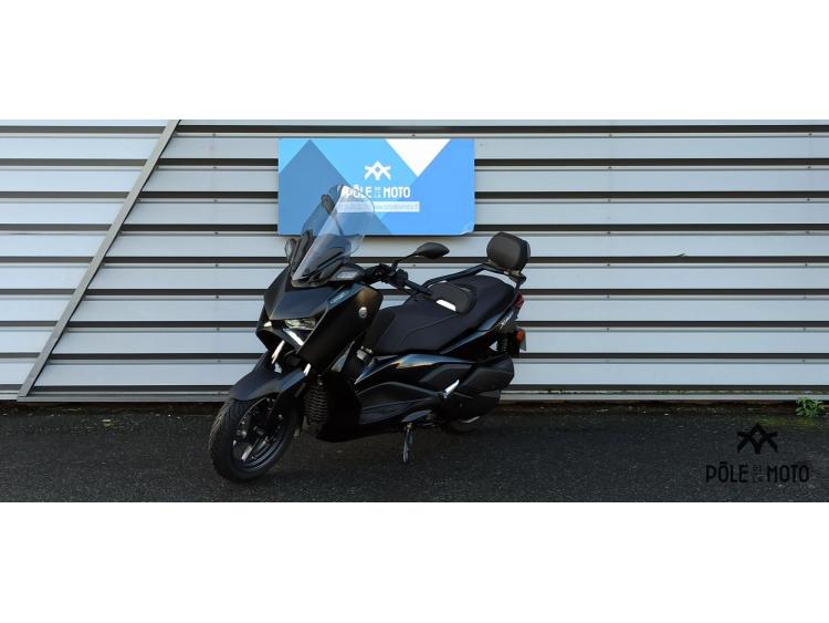 YAMAHA XMAX 300 Tech Max