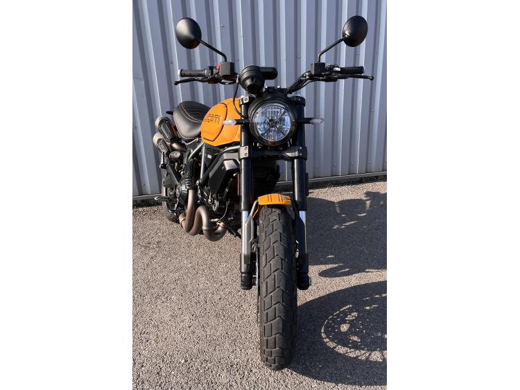 DUCATI SCRAMBLER 1100 TRIBUTE