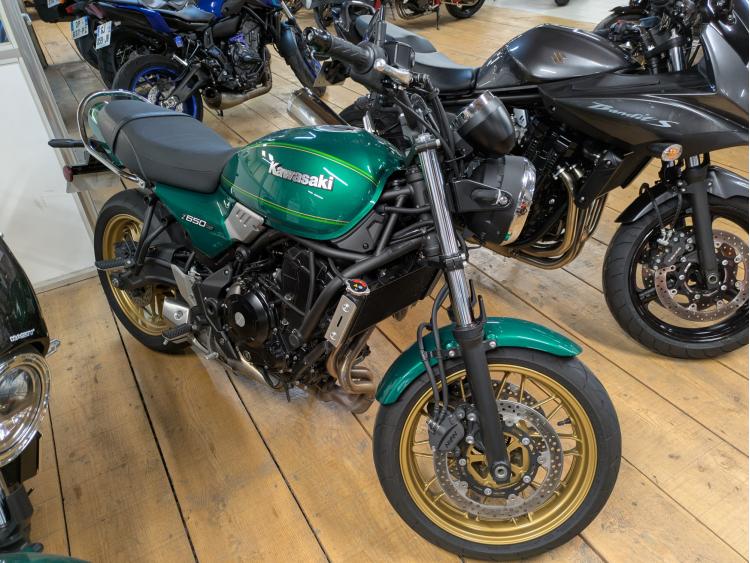 KAWASAKI Z 650 RS