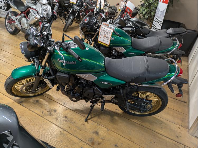 KAWASAKI Z 650 RS