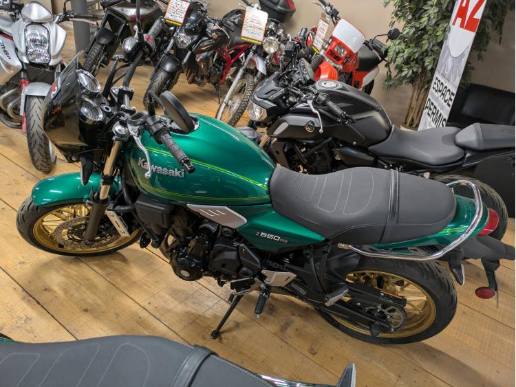 KAWASAKI Z 650 RS