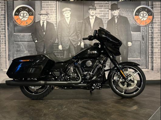 HARLEY-DAVIDSON TOURING STREET GLIDE 1923