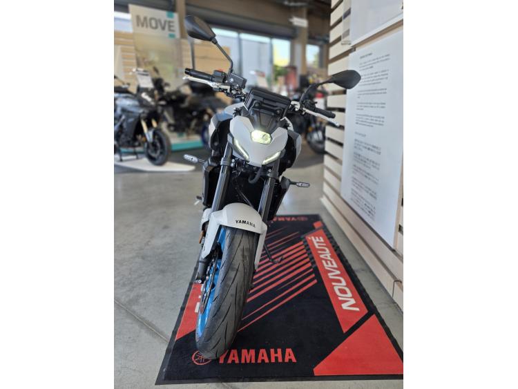 YAMAHA MT-07 (47.5CV)