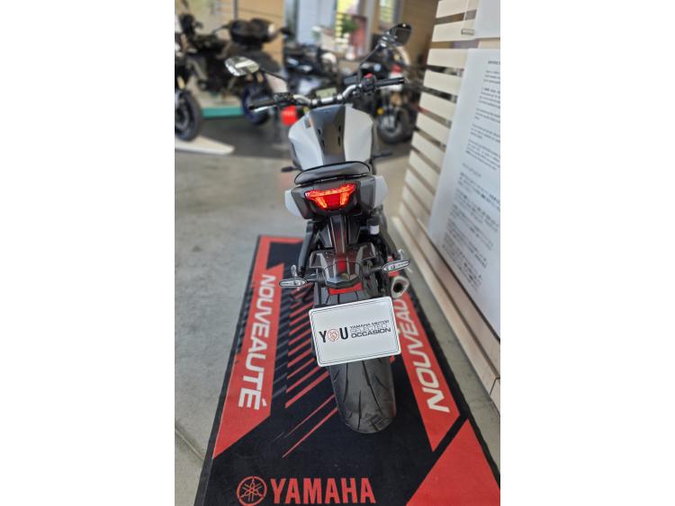 YAMAHA MT-07 (47.5CV)