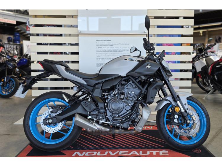 YAMAHA MT-07 (47.5CV)