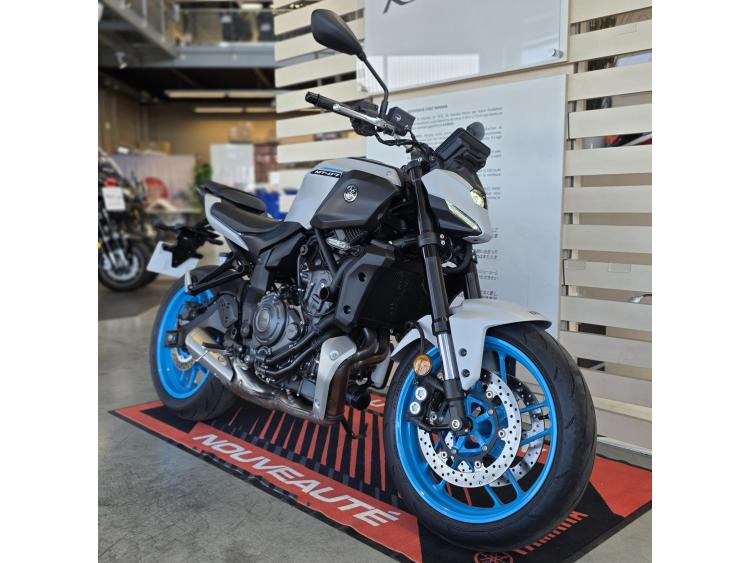 YAMAHA MT-07 (47.5CV)