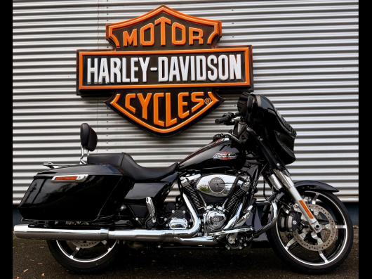 HARLEY-DAVIDSON TOURING STREET GLIDE 1923