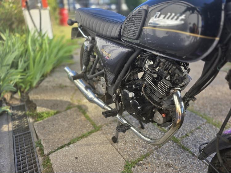 BULLIT MOTORCYCLES HUNT S