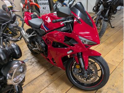 HONDA CBR 650 R E-CLUTCH