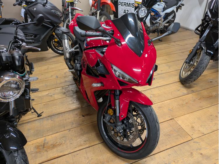 HONDA CBR 650 R E-CLUTCH