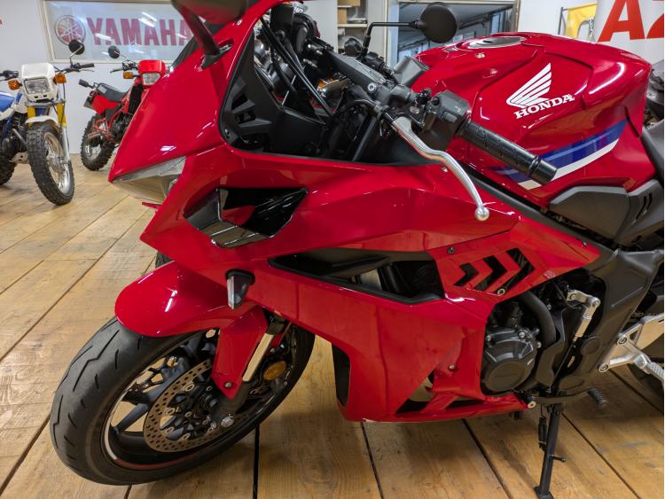 HONDA CBR 650 R E-CLUTCH