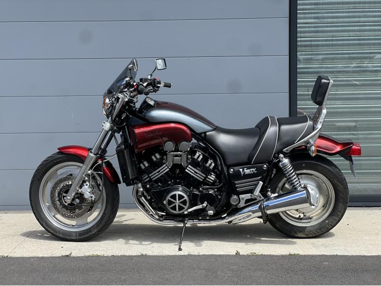 YAMAHA V-MAX 1200