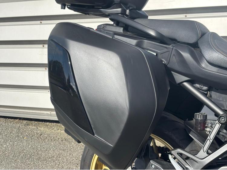 YAMAHA TRACER 9 GT + MIDNIGHT BLACK