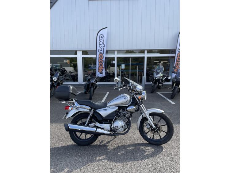 YAMAHA YBR 125 CUSTOM
