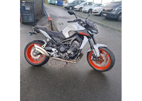 YAMAHA MT-09 MT 09 MT09