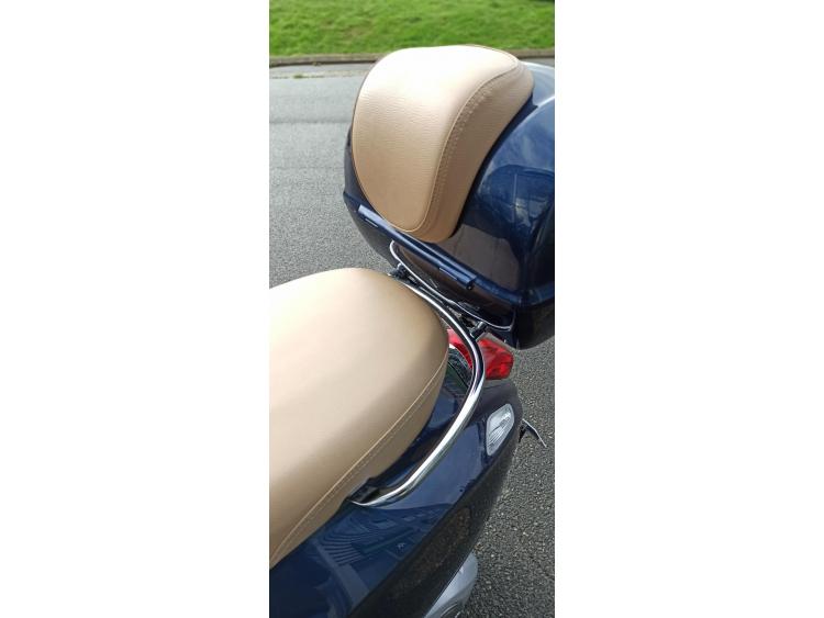 PIAGGIO VESPA 125 PRIMAVERA