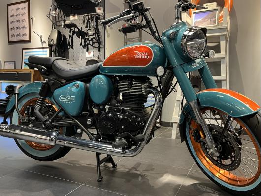ROYAL ENFIELD CLASSIC