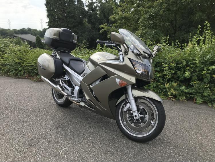 YAMAHA FJR 1300