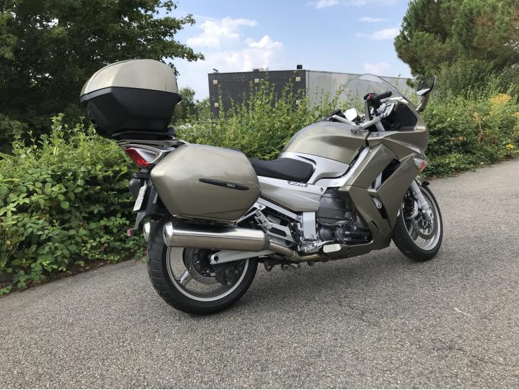 YAMAHA FJR 1300