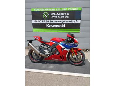 HONDA CBR1000 RR SP 2025 AKRAPOVIC  1ER MAIN A SAISIR