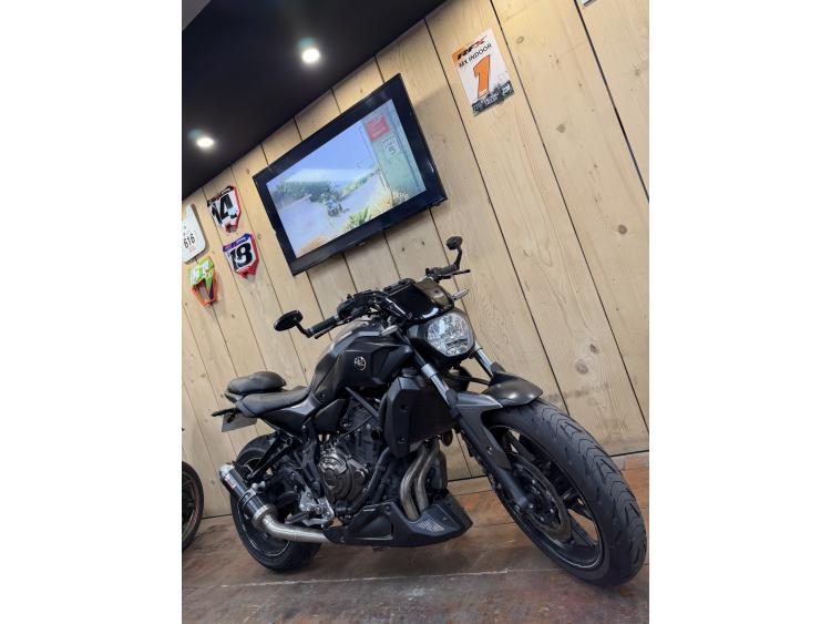 YAMAHA MT-07 (47.5CV) / 22601 KM / GARANTIE 12 MOIS 