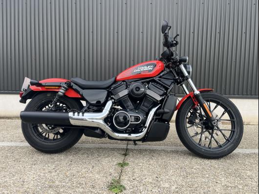 HARLEY-DAVIDSON SPORTSTER NIGHTSTER 975