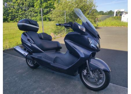 SUZUKI BURGMAN 650