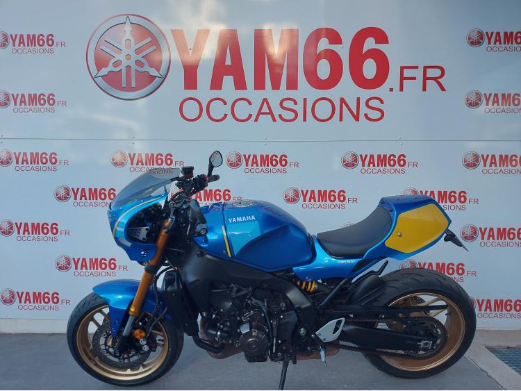 YAMAHA XSR 900