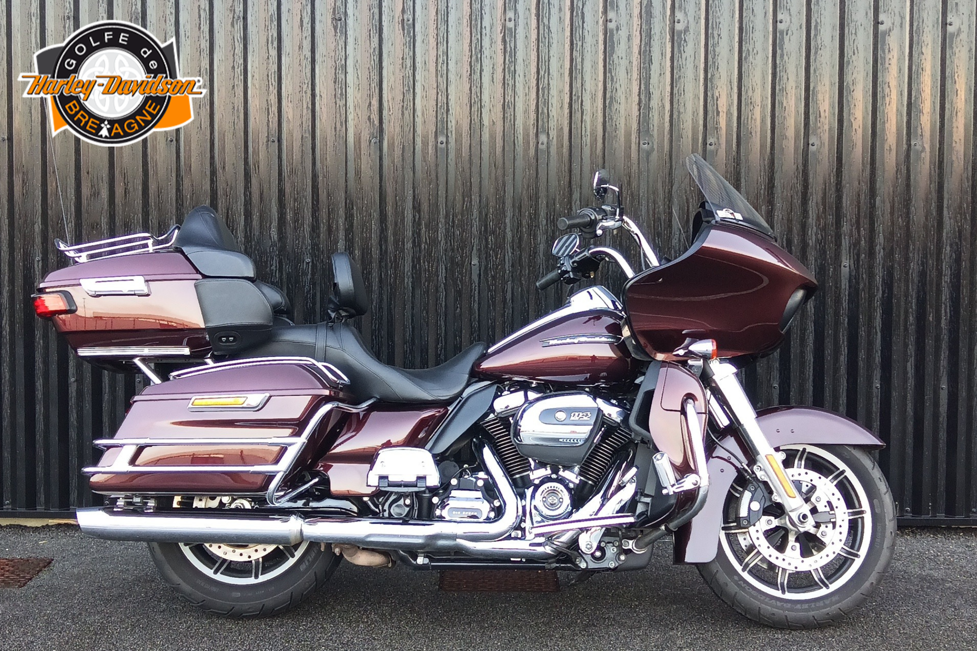 HARLEY-DAVIDSON TOURING ROAD GLIDE 1868 ULTRA