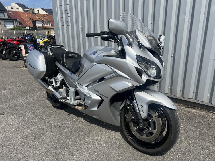 YAMAHA FJR 1300 AE (A PARTIR DE 149€/MOIS)