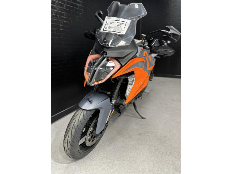 KTM 1290 SUPER DUKE GT