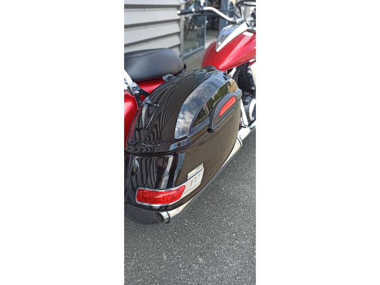 YAMAHA XVS 950