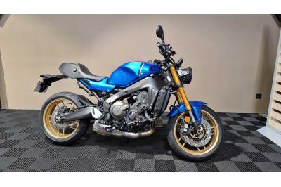 YAMAHA XSR 900