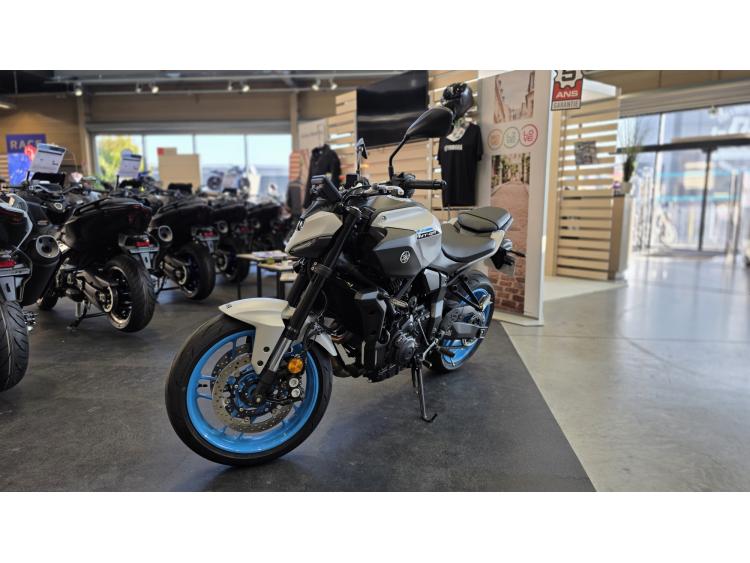 YAMAHA MT-07 A2 /!\ PROMO SUR VEHICULES NEUFS JUSQU'A -1000€ /!\