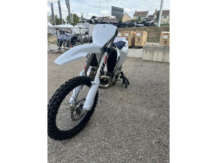 HUSQVARNA TC 250