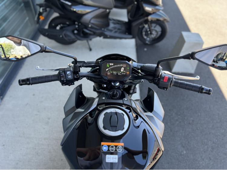 KAWASAKI Z 900