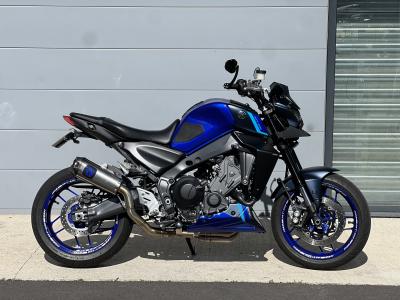 YAMAHA MT-09