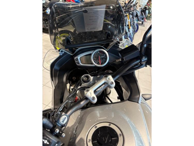 TRIUMPH TIGER 1050 ABS