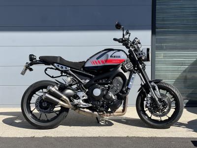 YAMAHA XSR 900 ABARTH