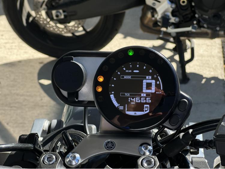 YAMAHA XSR 900 ABARTH